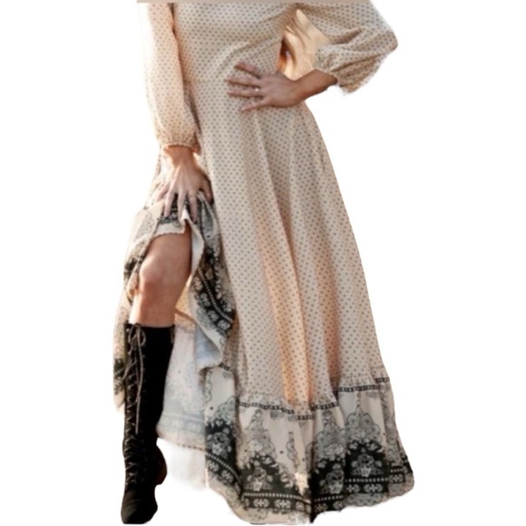 Joyfolie Cream Tiered Gown with Bishop Sleeves MSRP 265.00 Brand New - Picture 5 of 11